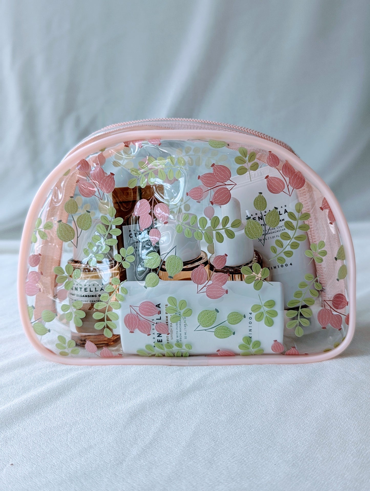 SKIN1004 Madagascar Centella Mini Travel Kit | Complete K - Beauty Routine in Travel Pouch – All - in - One Calming & Hydrating Skincare Set—Perfect for Travel, Trial & Gift - Giving - T.E.R